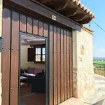 منزل ريفي Alto De La Reserva Castronuno