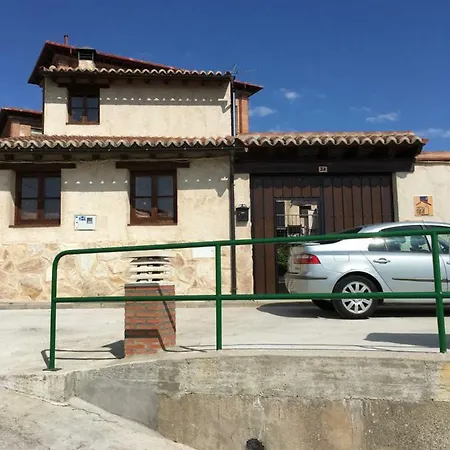 Εξοχικό σπίτι Alto De La Reserva Castronuno